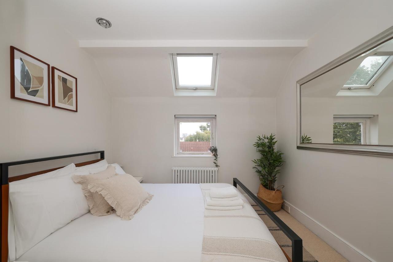 2 Bedroom Chic Apartment With Private Balcony In Notting Hill لندن المظهر الخارجي الصورة